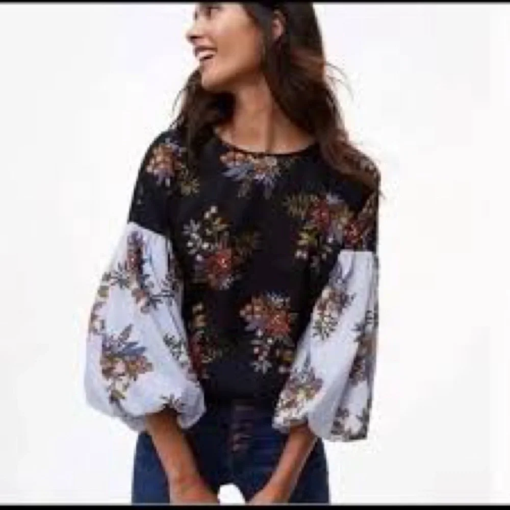 LOFT Black Floral Boho Balloon Sleeve Cotton Blouse XS Cottagecore Romantic